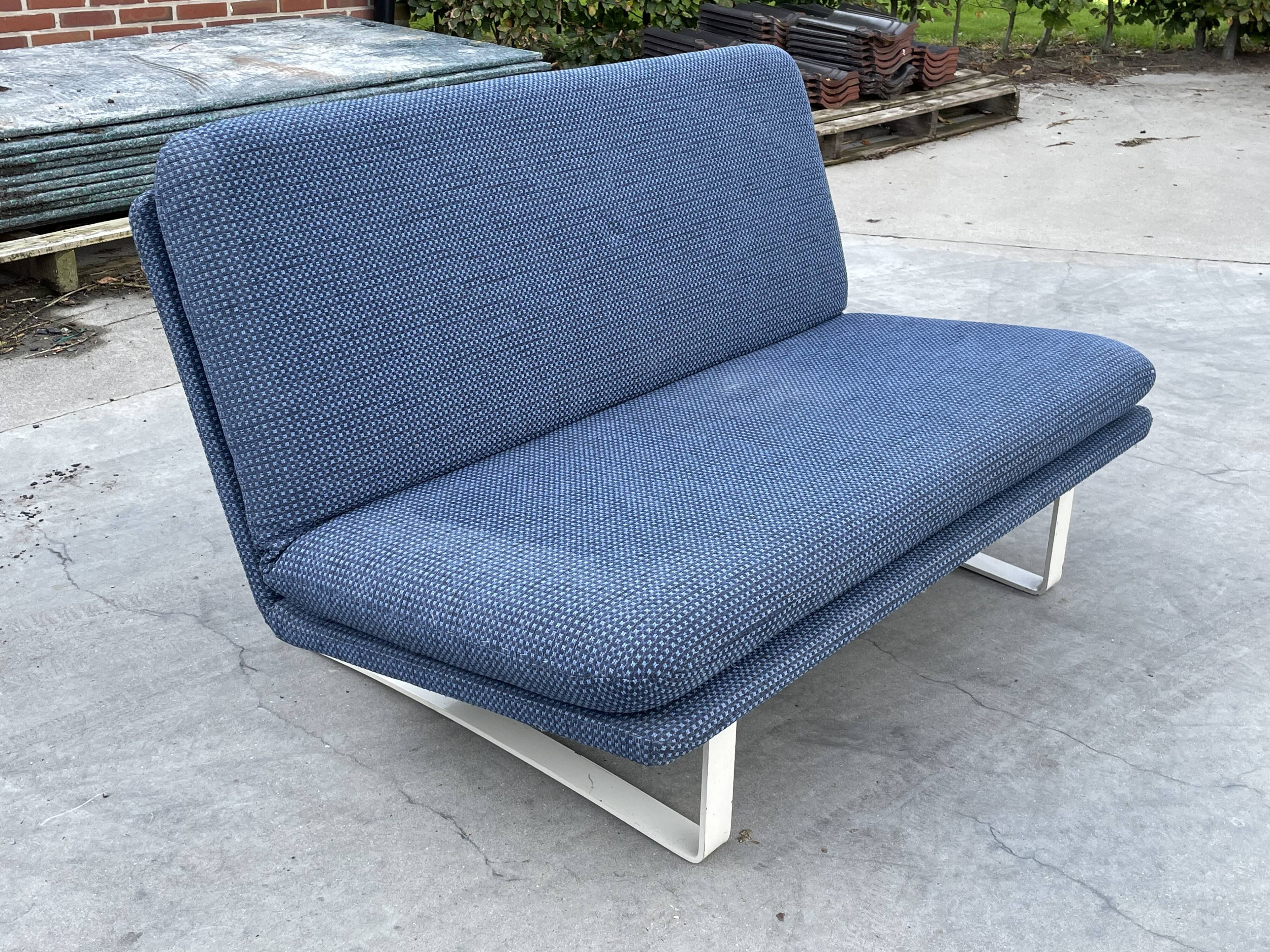 C684 sofa by Kho Liang Ie, Artifort 1960