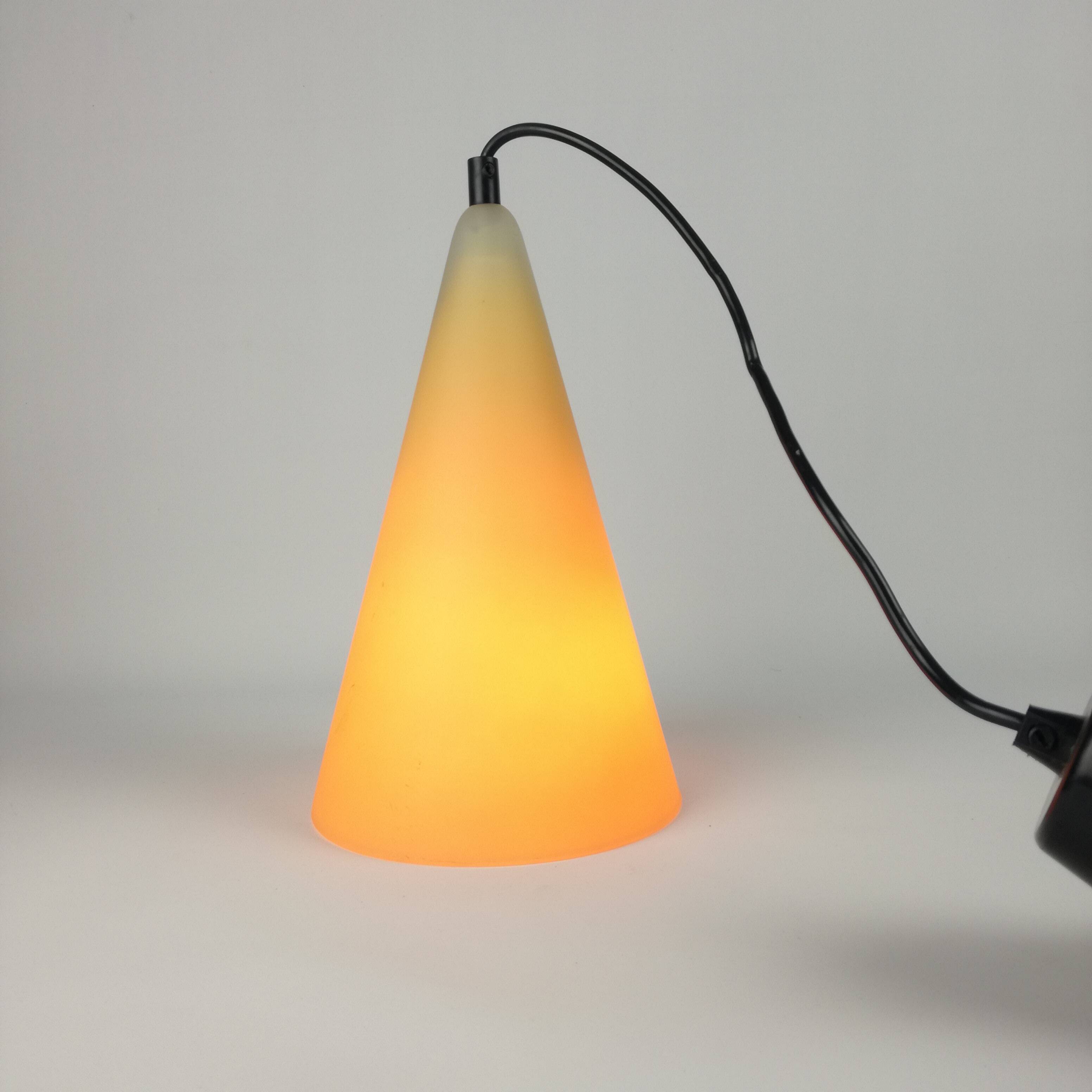 Suspension conique en verre par SCE France 1980