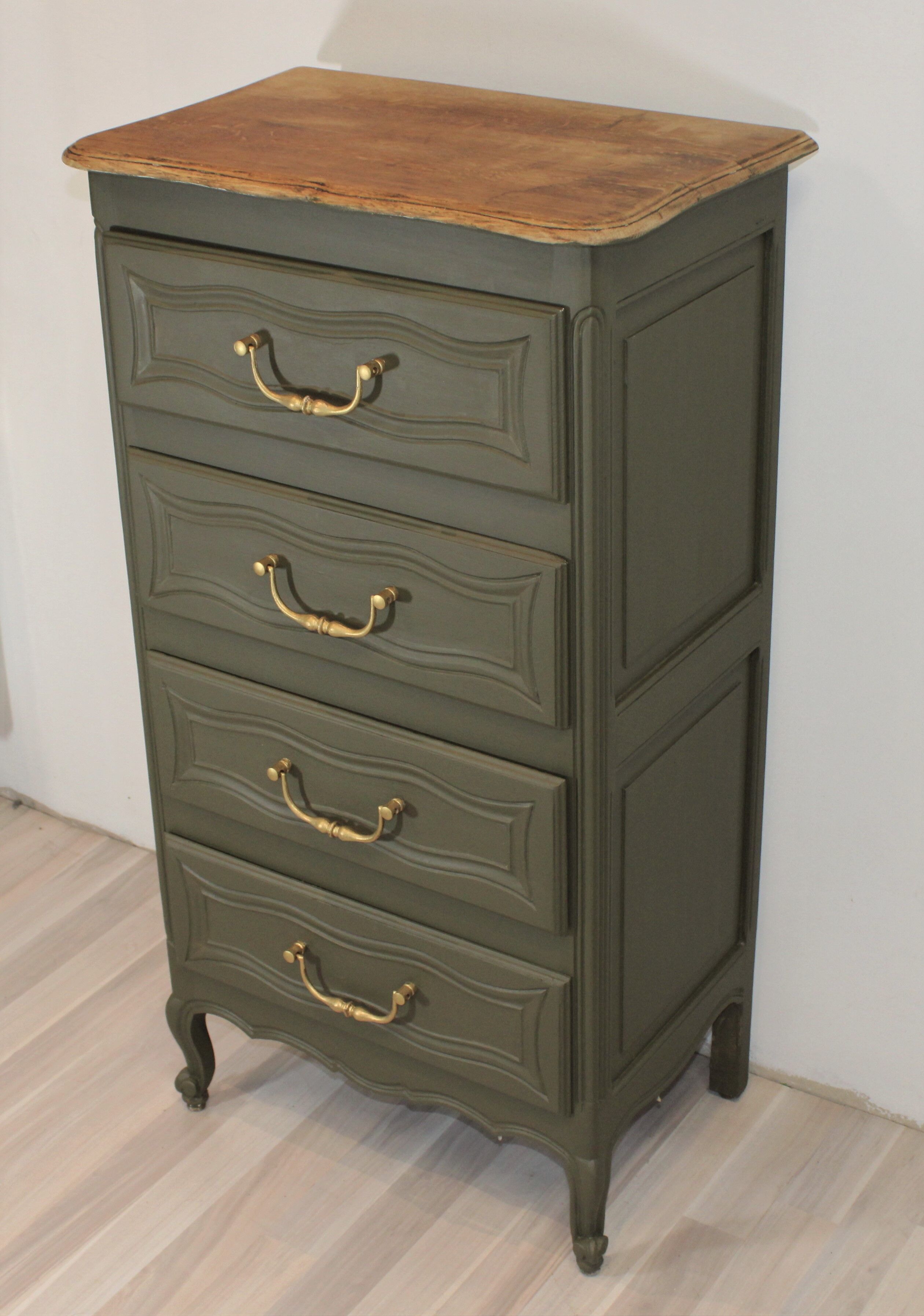 Wooden dresser