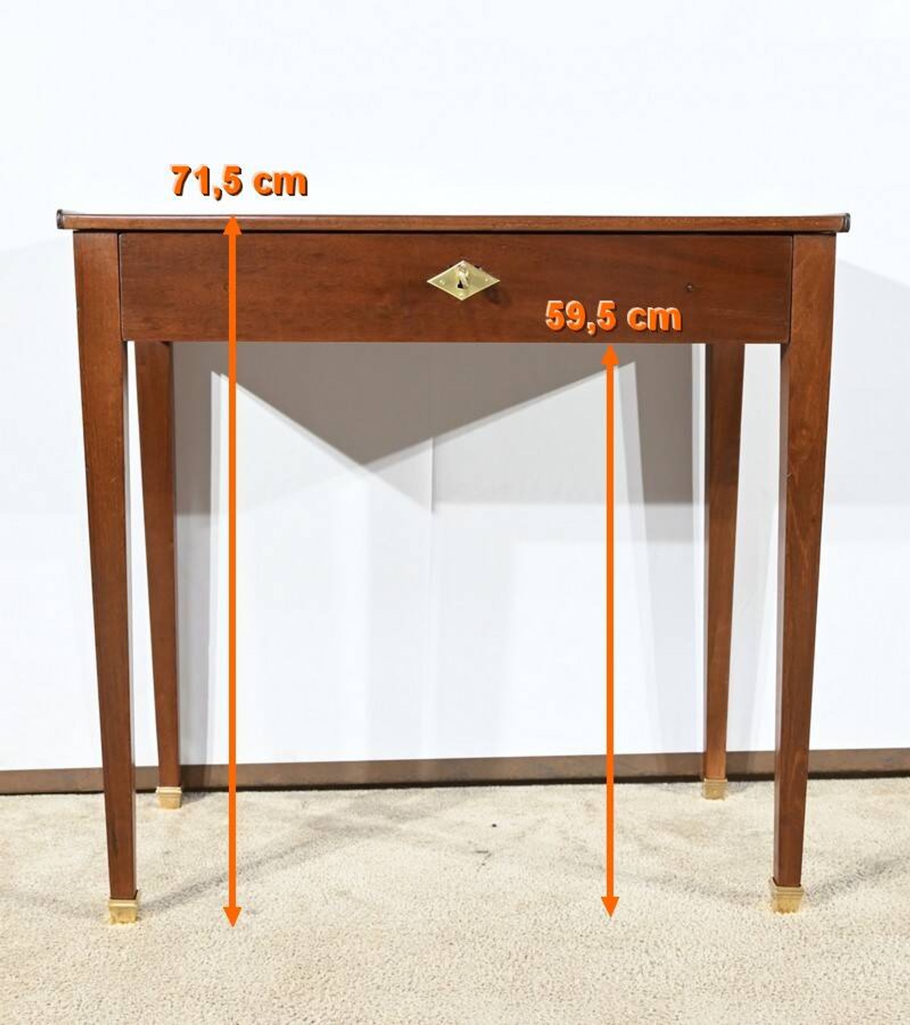 Table en acajou de Cuba, époque Directoire, début XIXème