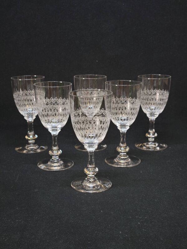 6 Anciens Verres A Vin / Porto En Cristal De Baccarat Gravé