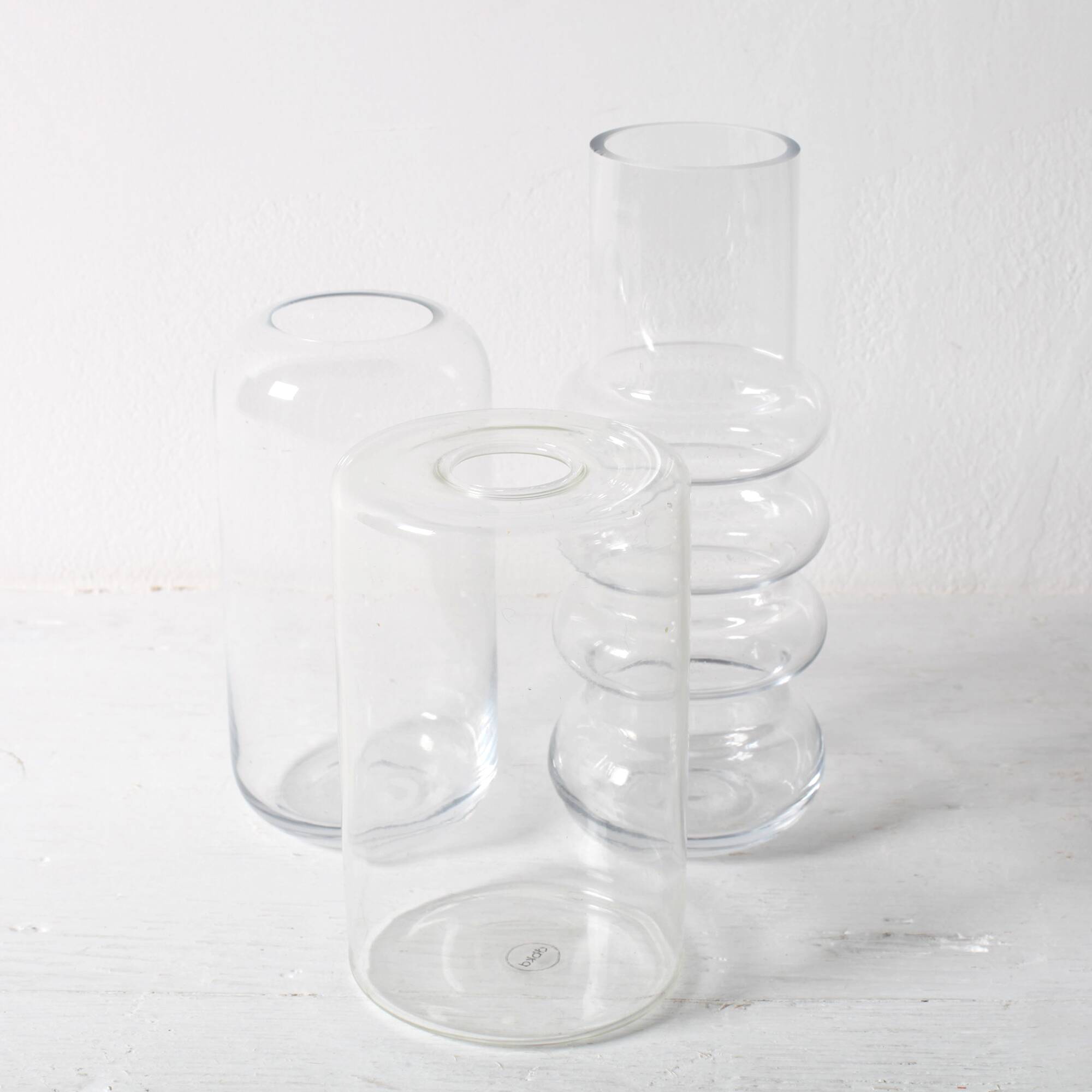 3 vases en verre transparent, Suède années 2000