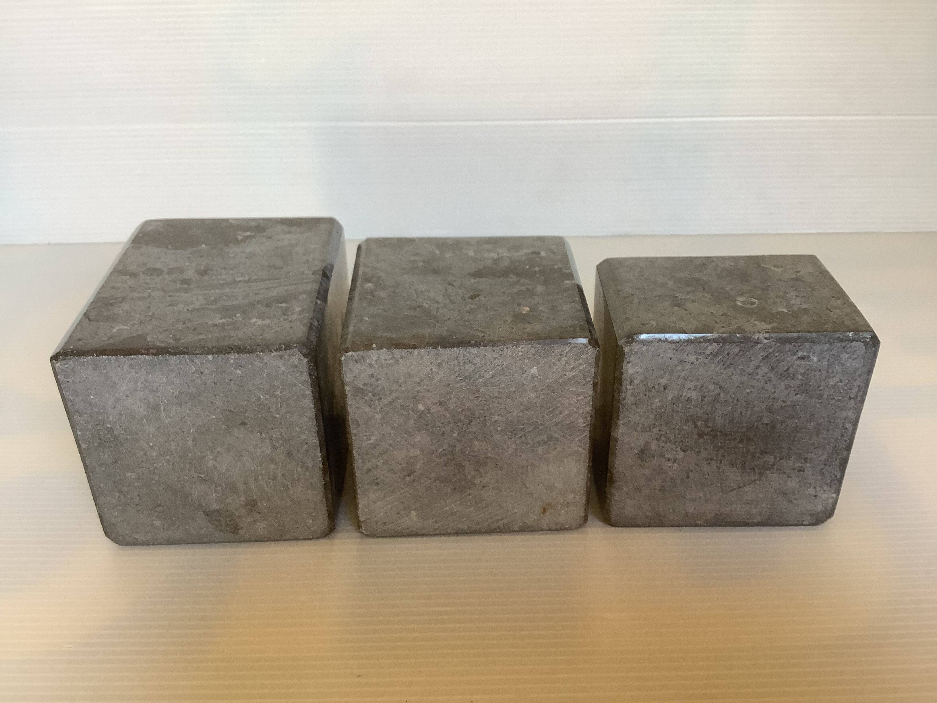 Trio of square candlesticks in veined marble