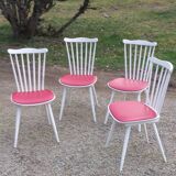 Set of 4 Scandinavian style chairs from the 50s in white lacquered wood and red skaï patties