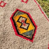 Berber style wool bed descent