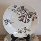 3 plates with hors d'oeuvre in Terre de Fer HB Choisy bird decoration