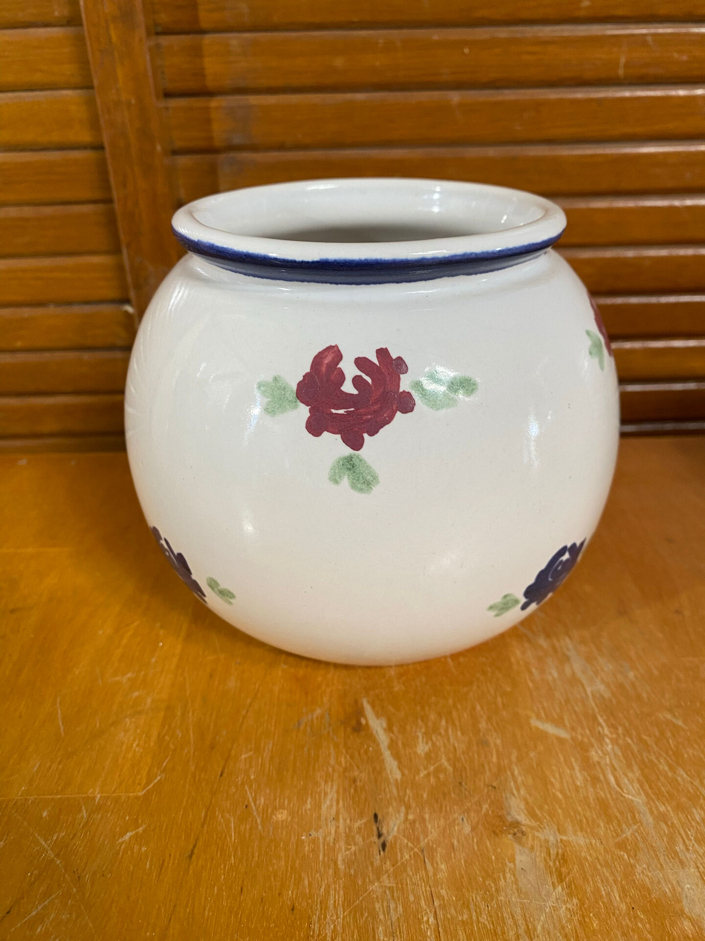 Pair of antique st clément round vases white ceramic flower decor vintage