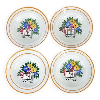 Set of 4 champagne plates.