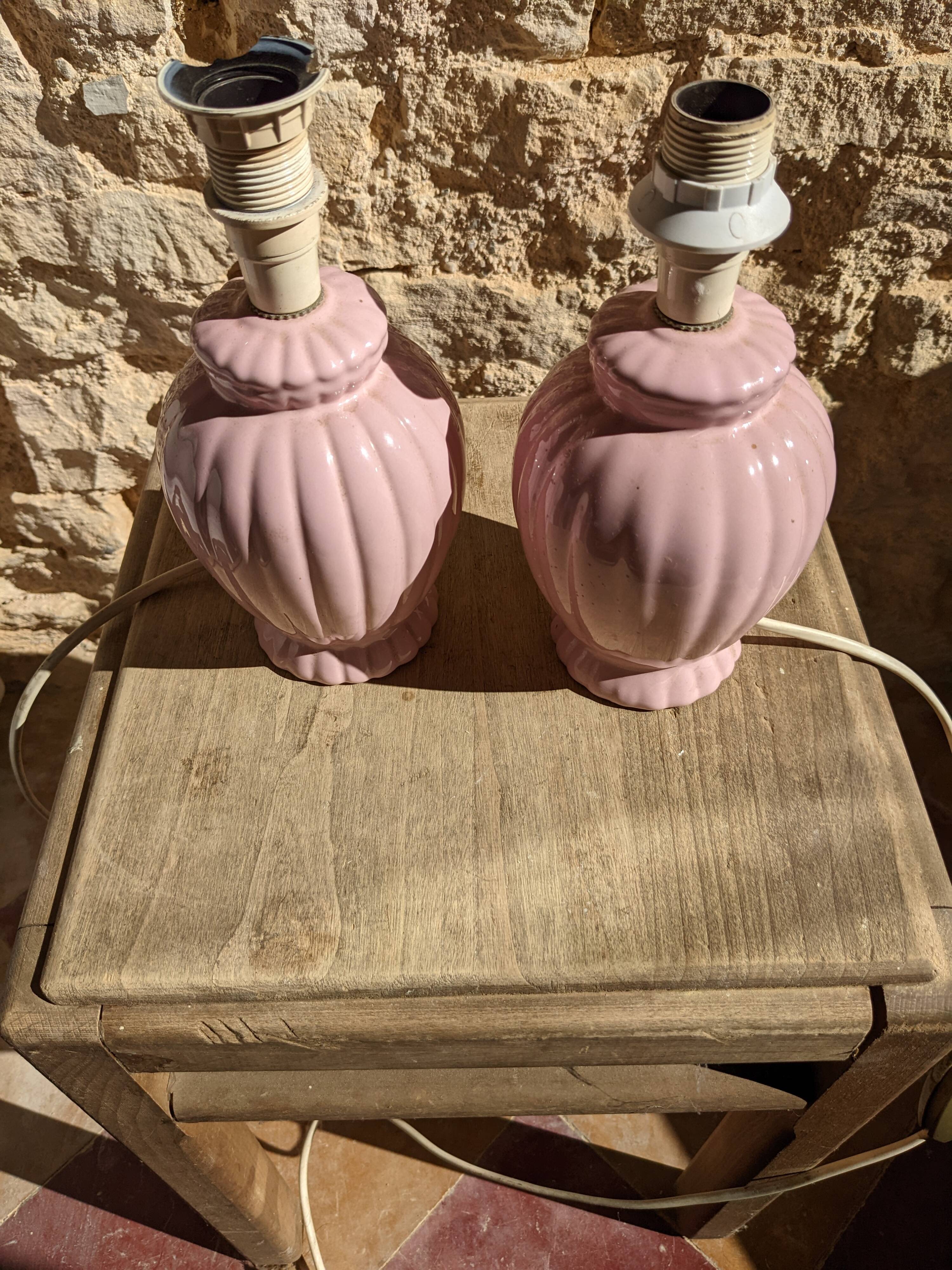 Pair of bedside lamps feet