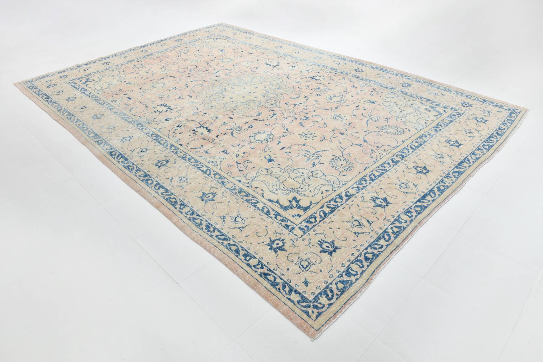 12x15 Soft Beige & Blue Classic Vintage Persian Rug, 274x397 Cm