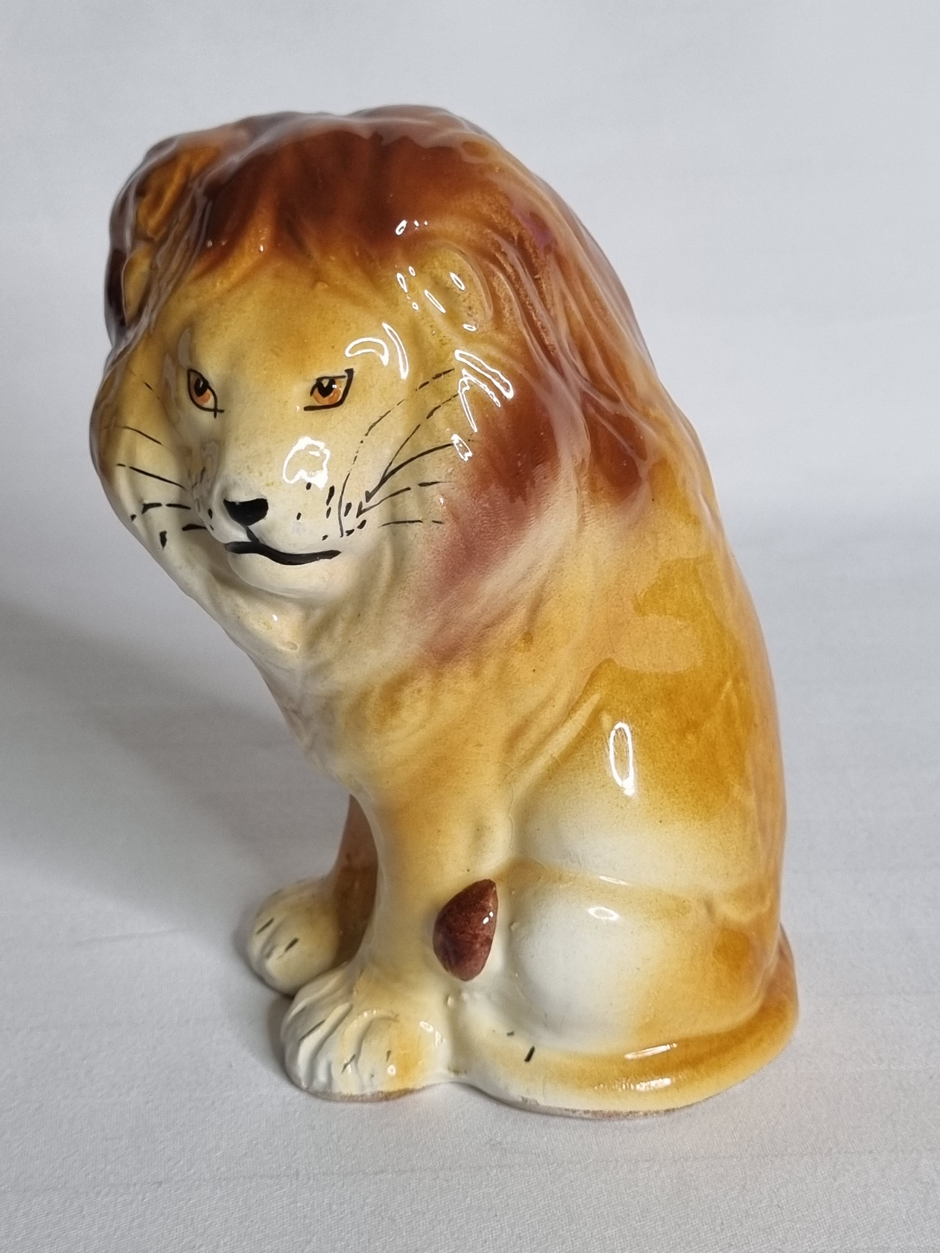 Lion in glazed ceramic, 70s