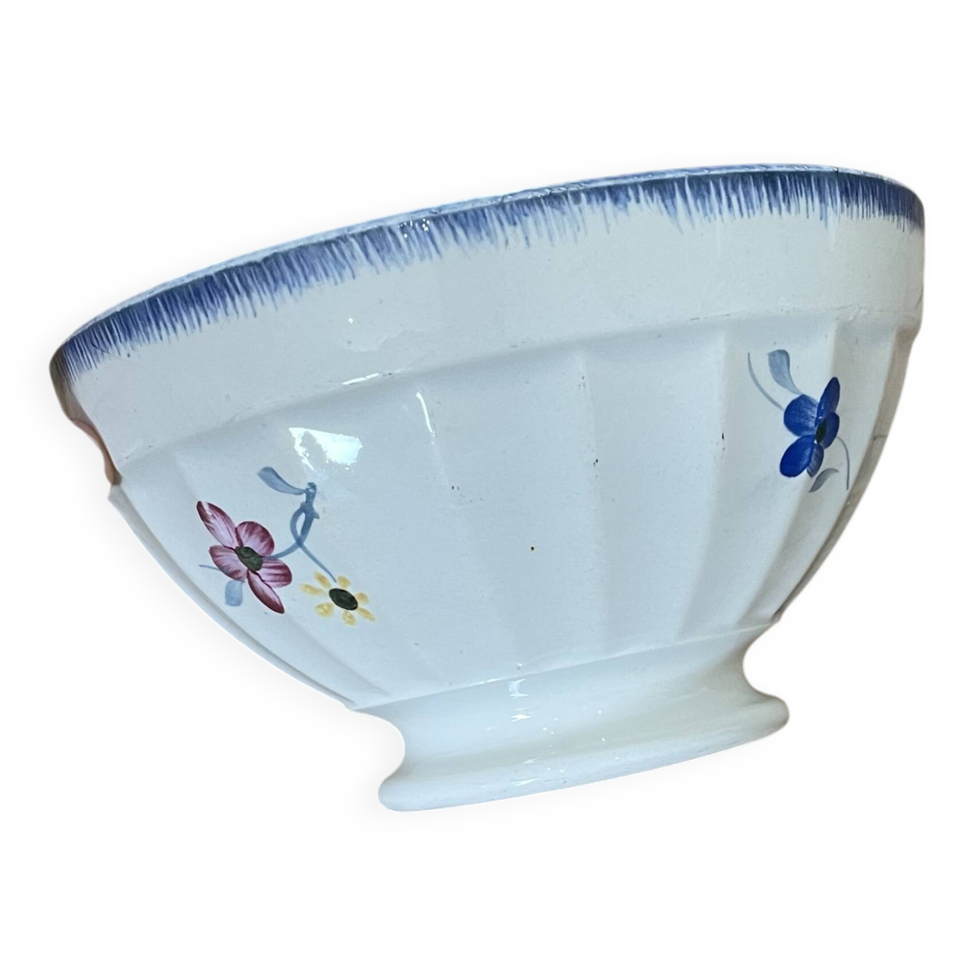 Digoin Mary Lou model bowl on pedestal 251005