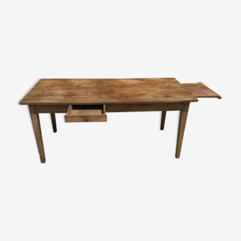 Nineteenth cherry farm table with drawer and cutting board