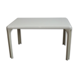 Stadio table by Vico Magistretti, Artemide