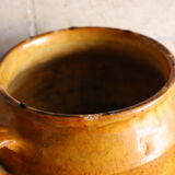 Varnished candied pot yellow