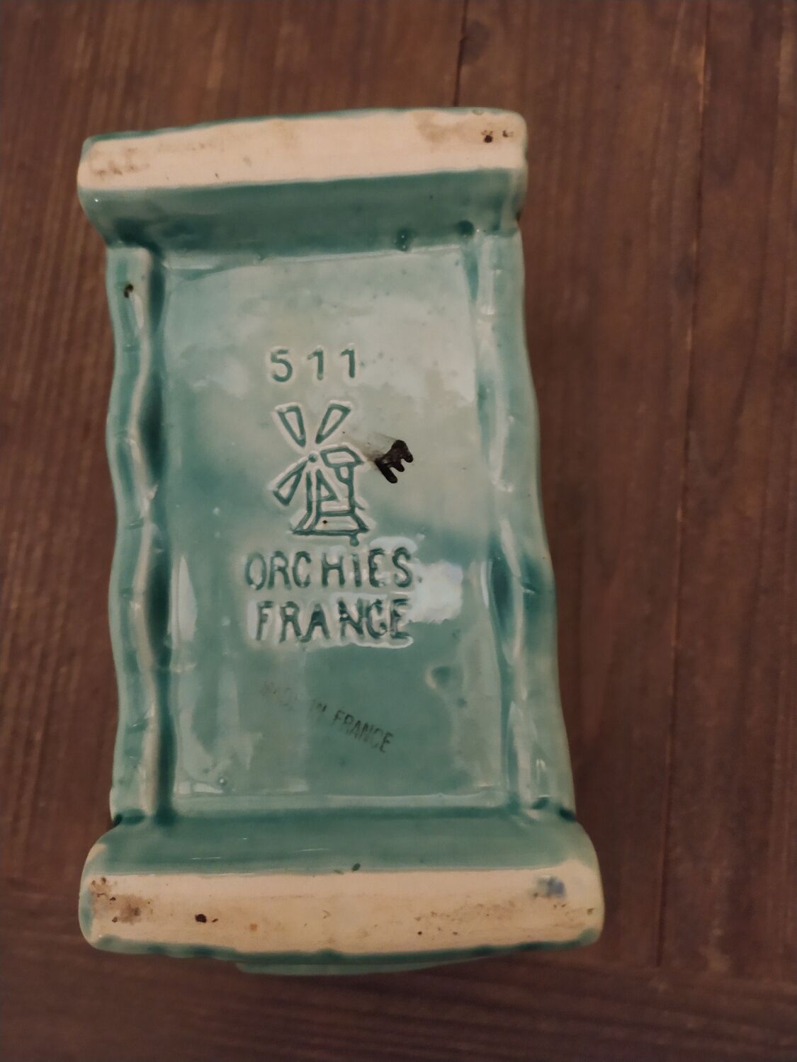 Slip pot cache