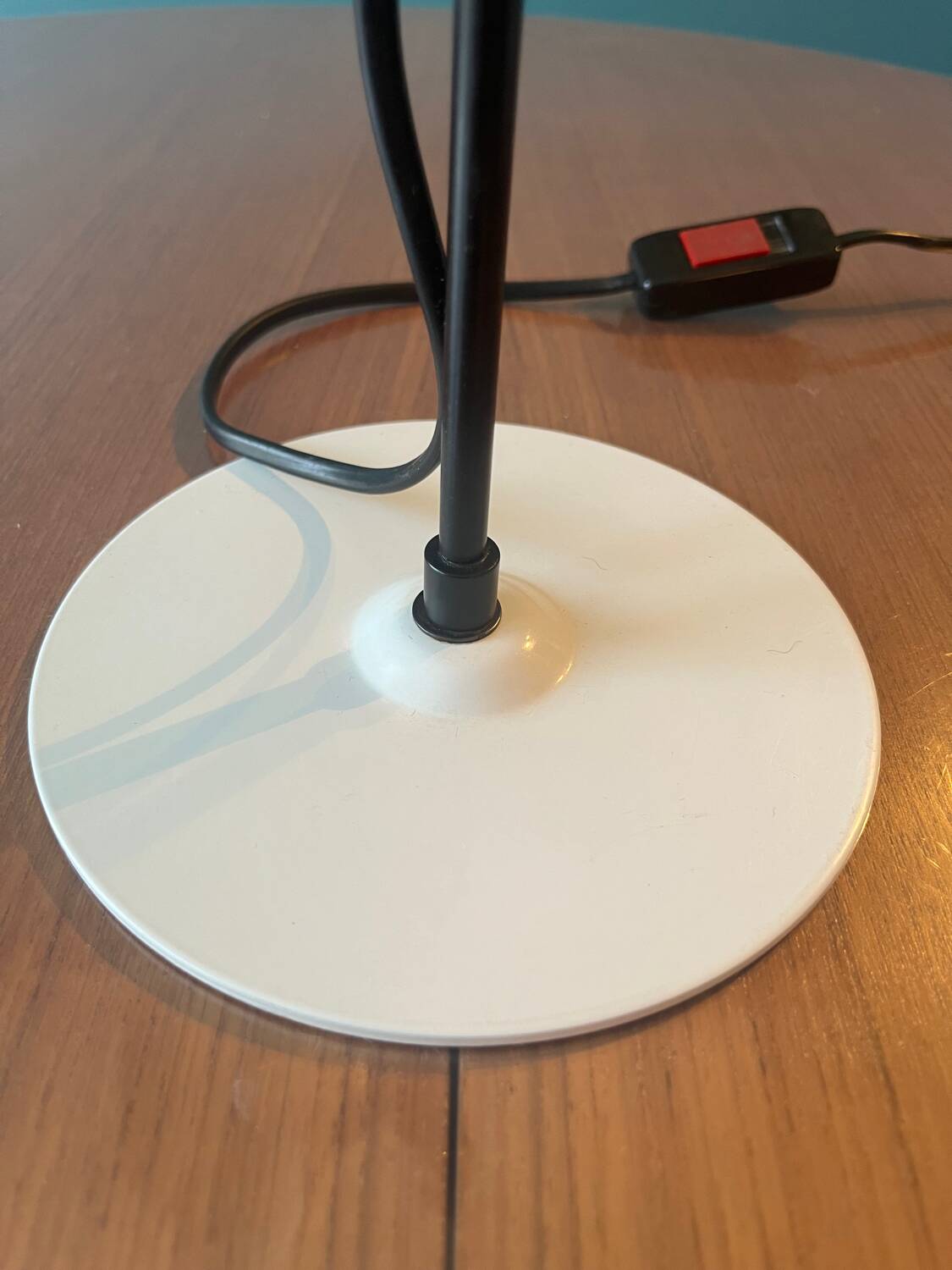 80s Italy Nuova Veneta Lumi lamp, black and white