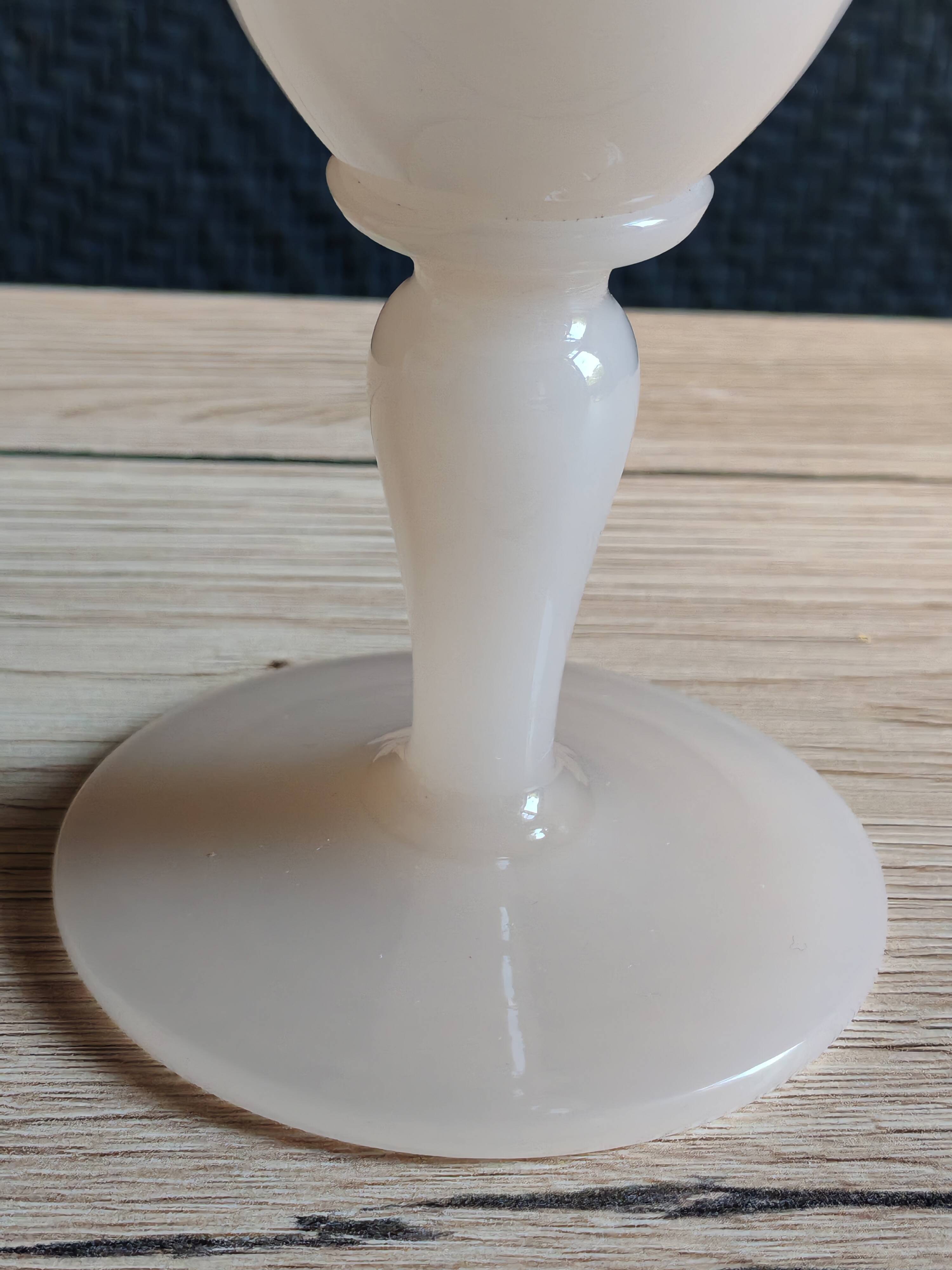 Vintage Italian White Nude Pink Opaline Soliflore Vase