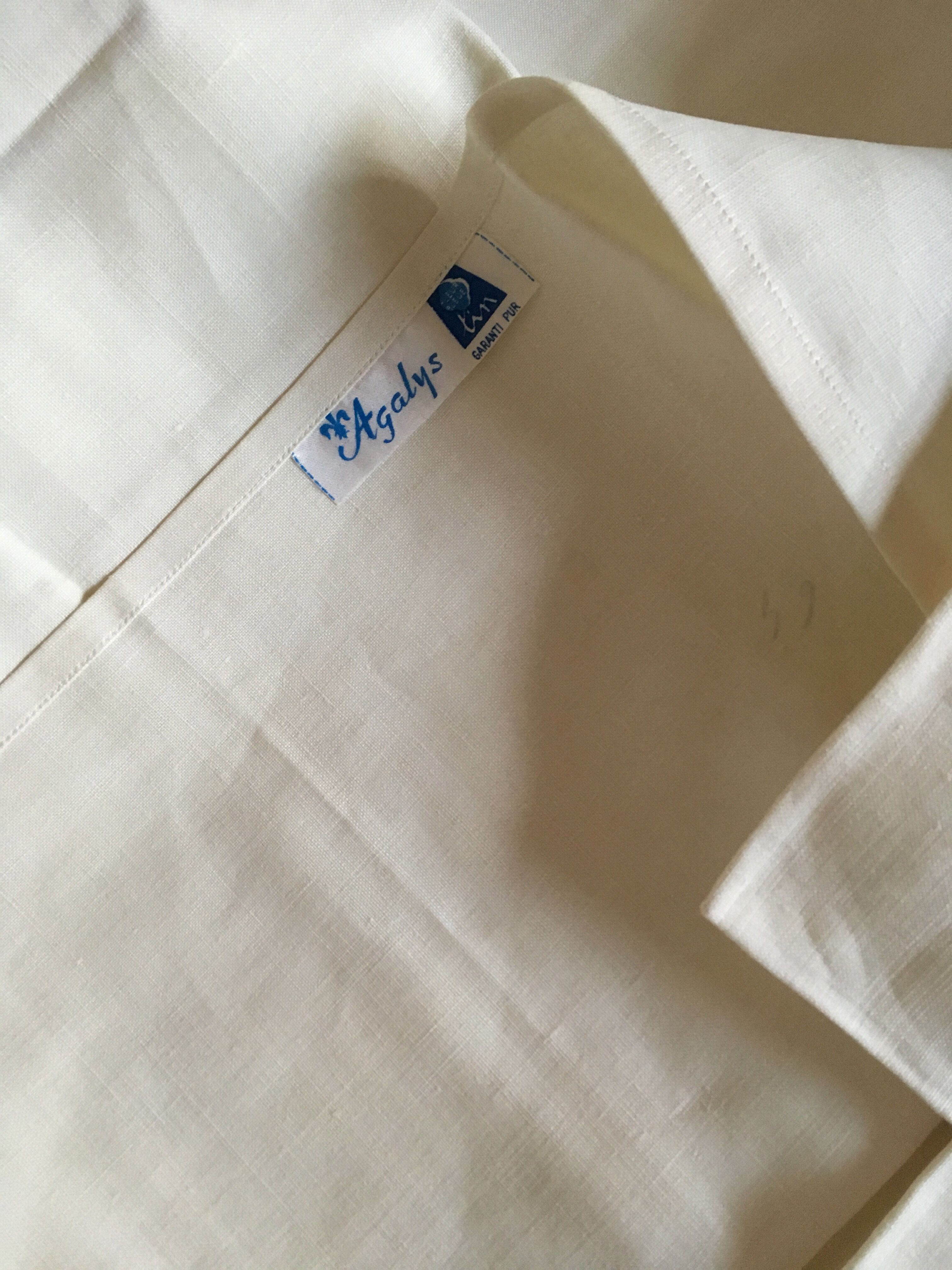 Linen pillowcase to old days
