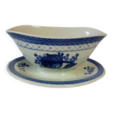 Gravy boat