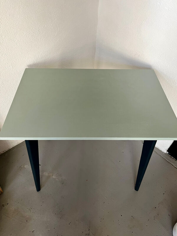 Table pieds compas