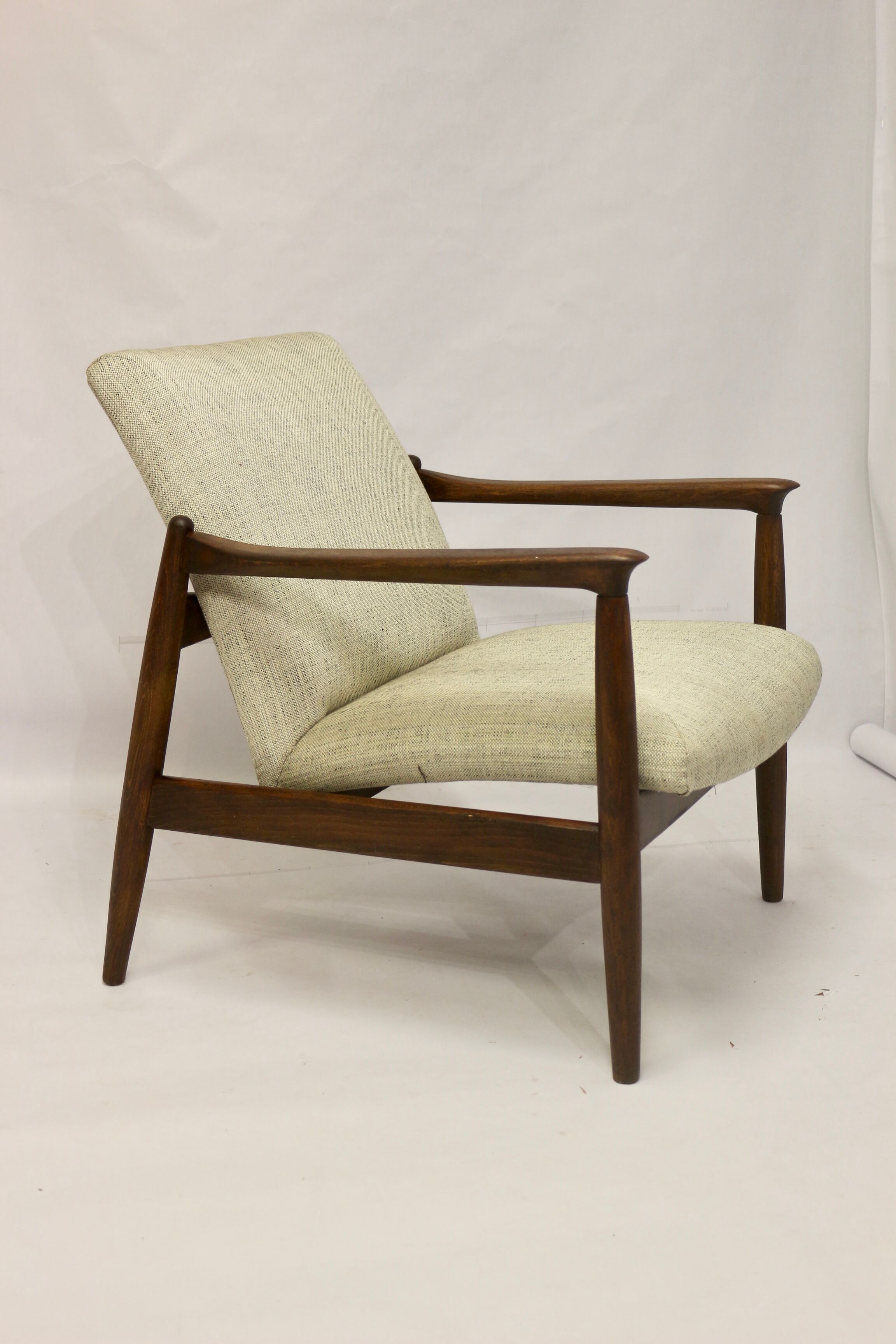 Armchair GFM-142 by Edmund Homa 1960s beige fabric.