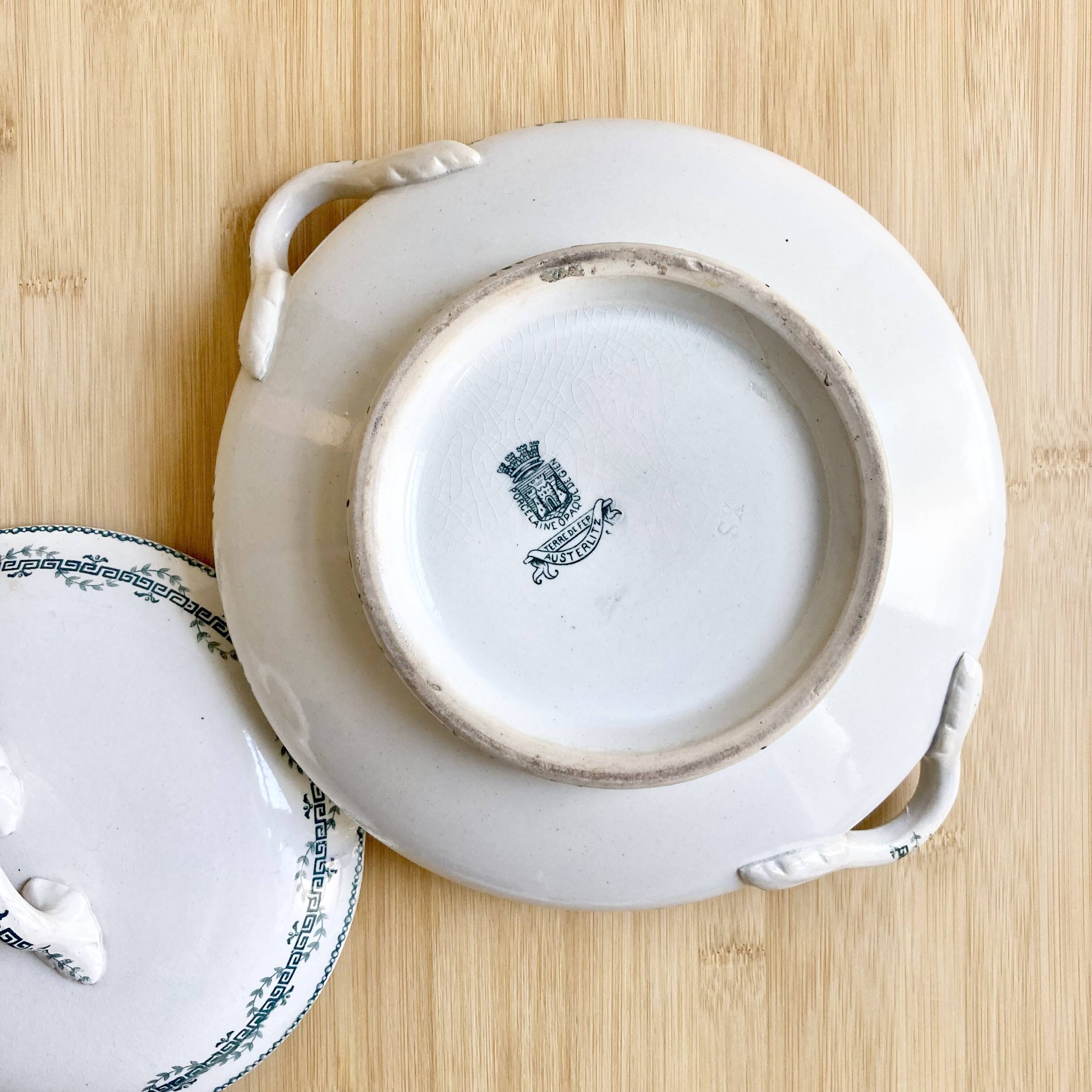 19th century "opaque Gien" iron clay tureen