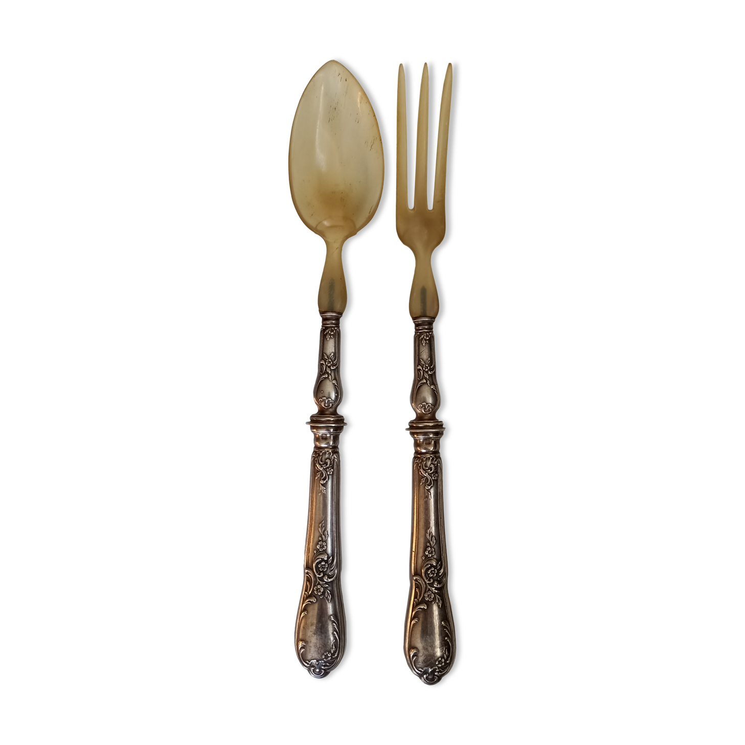 Pair of silver cutlery