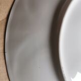 Pillivuyt white porcelain plates