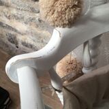Swan neck cradle