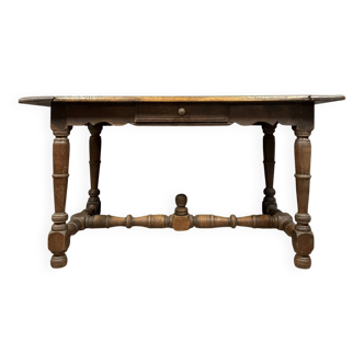Bureau époque Louis XIII en chene massif