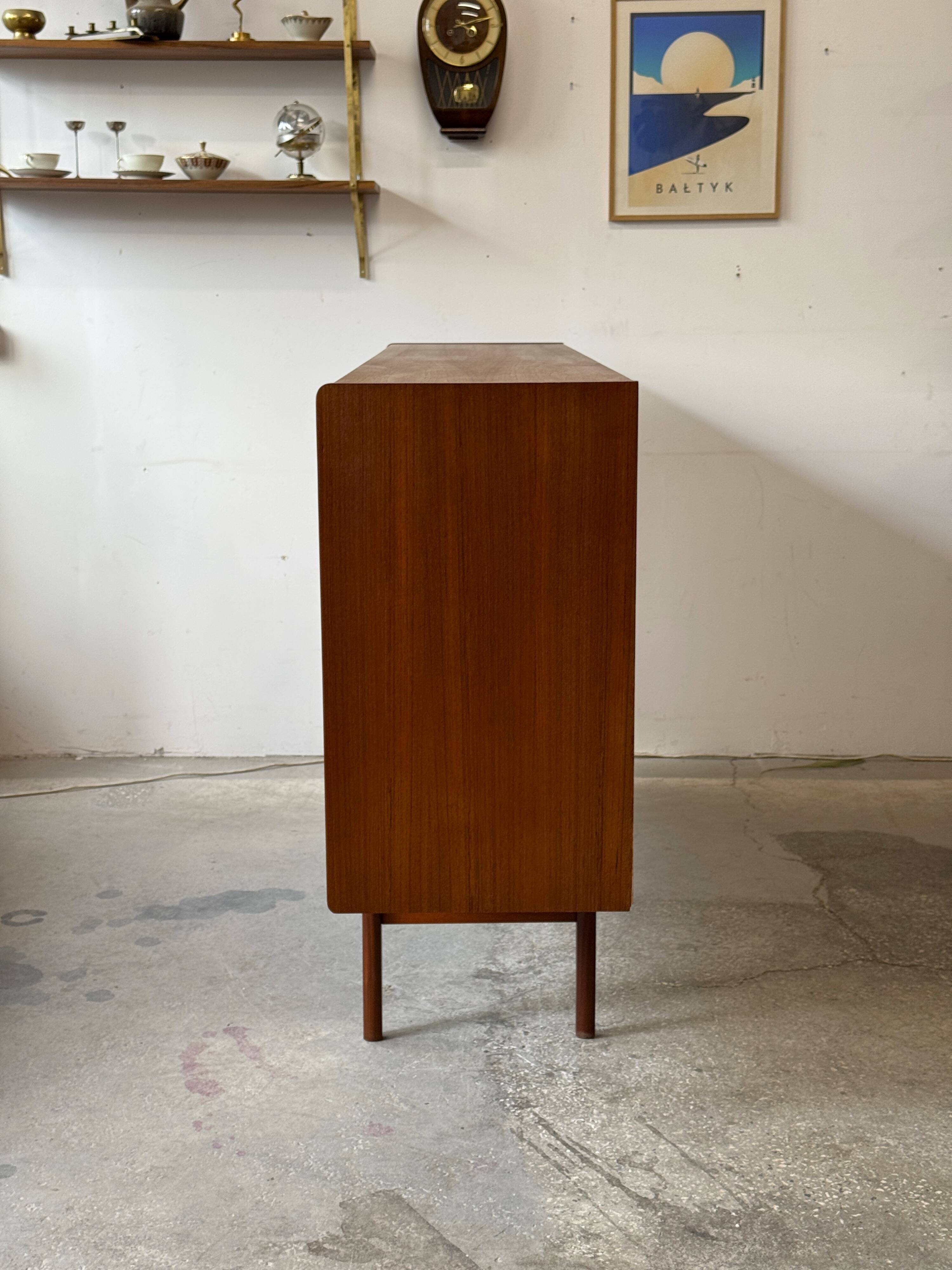 Teak sideboard, Denmark 60s/70s, vintage, mid-c modern