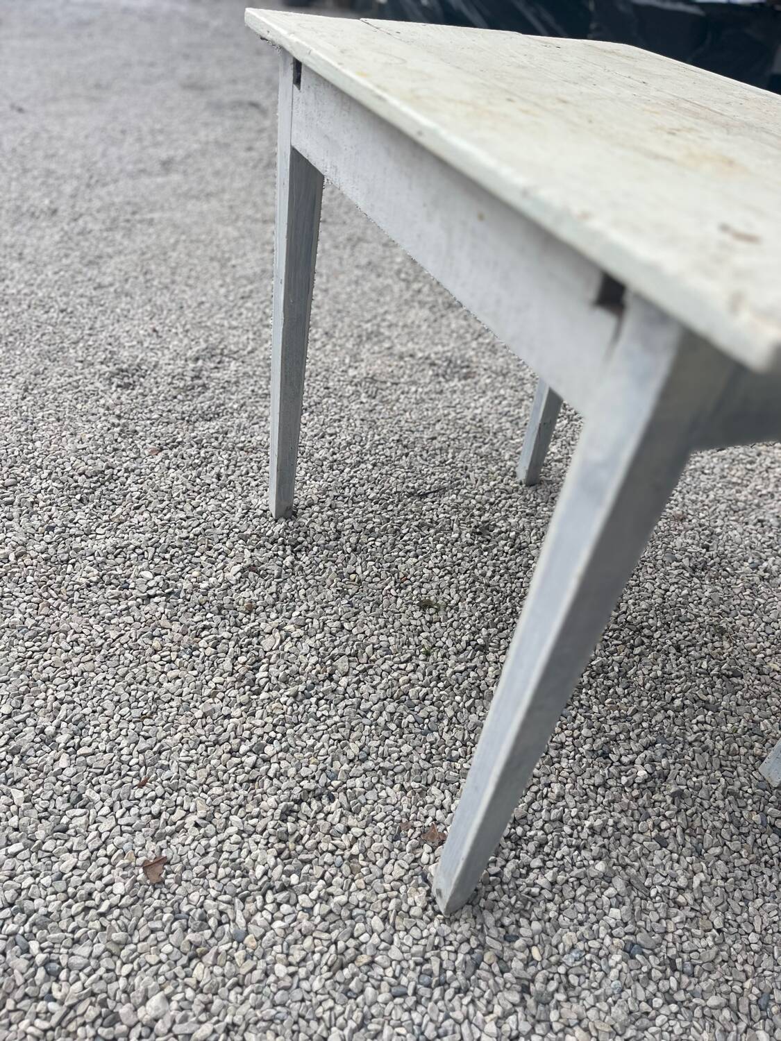 White farmhouse table, 1930-1940