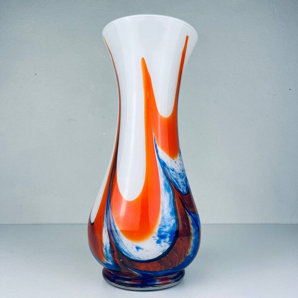 Hand-cut Murano glass vase by Carlo Moretti, Italy, 1970s.