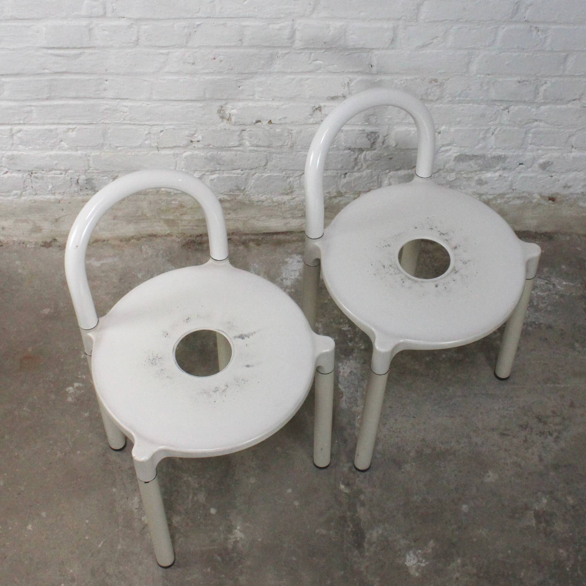 Paire de chaises Kartell par Anna CASTELLI FERRIERI
