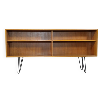 Buffet en teck avec étagère Hairpin de WK Möbel