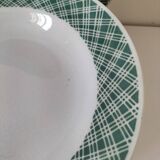 Set of 9 earthenware soup plates – Saint-Amand, decor no. 207 (1941)