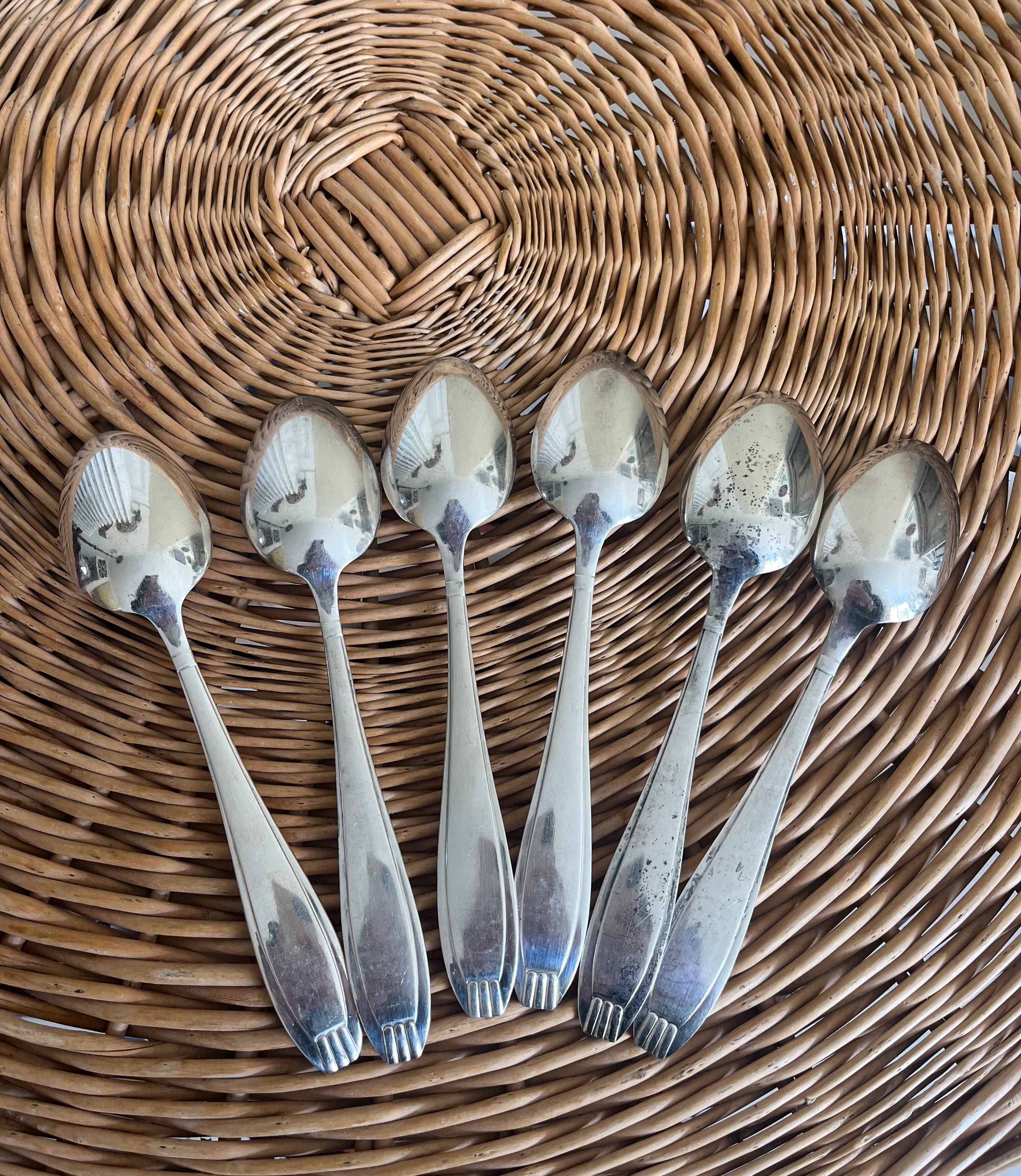 Set of 6 silver metal spoons