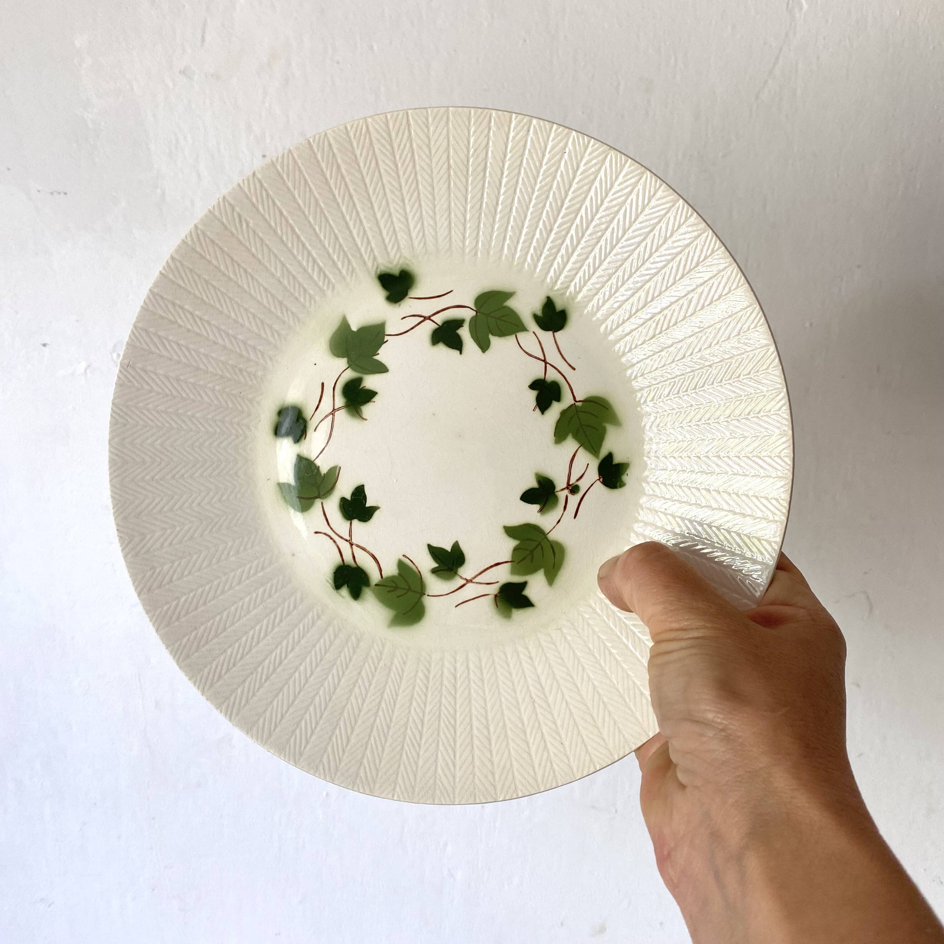 Antique dinner plates Saint Amand Ceranord, Bourrasque