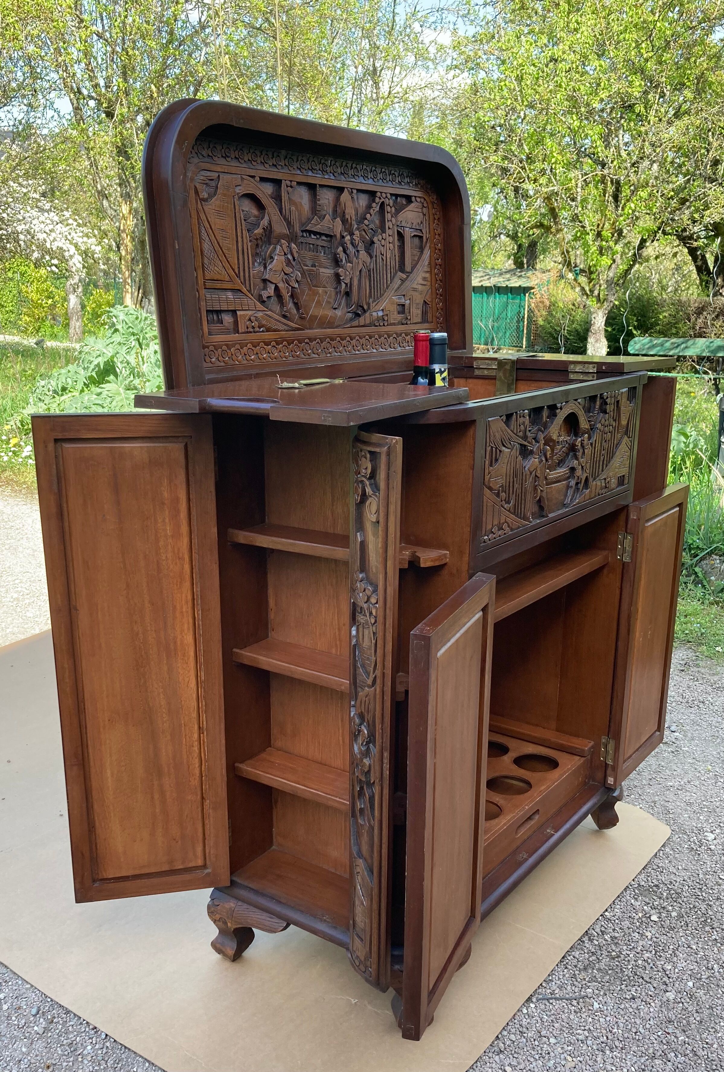 Bar origin Asia fully carved