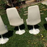 4 vintage tulip foot chairs