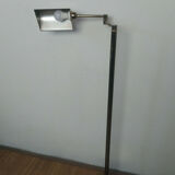 Articulated brass lamppost