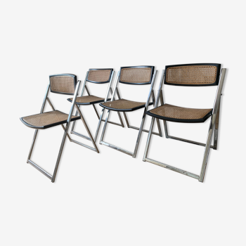 Canned folding chairs