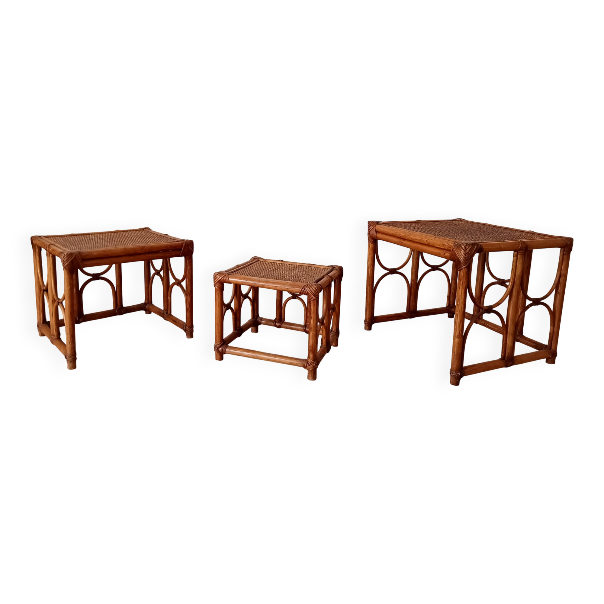 Set of 3 vintage nesting tables in bamboo and woven rattan