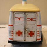 Joustra metal ambulance van