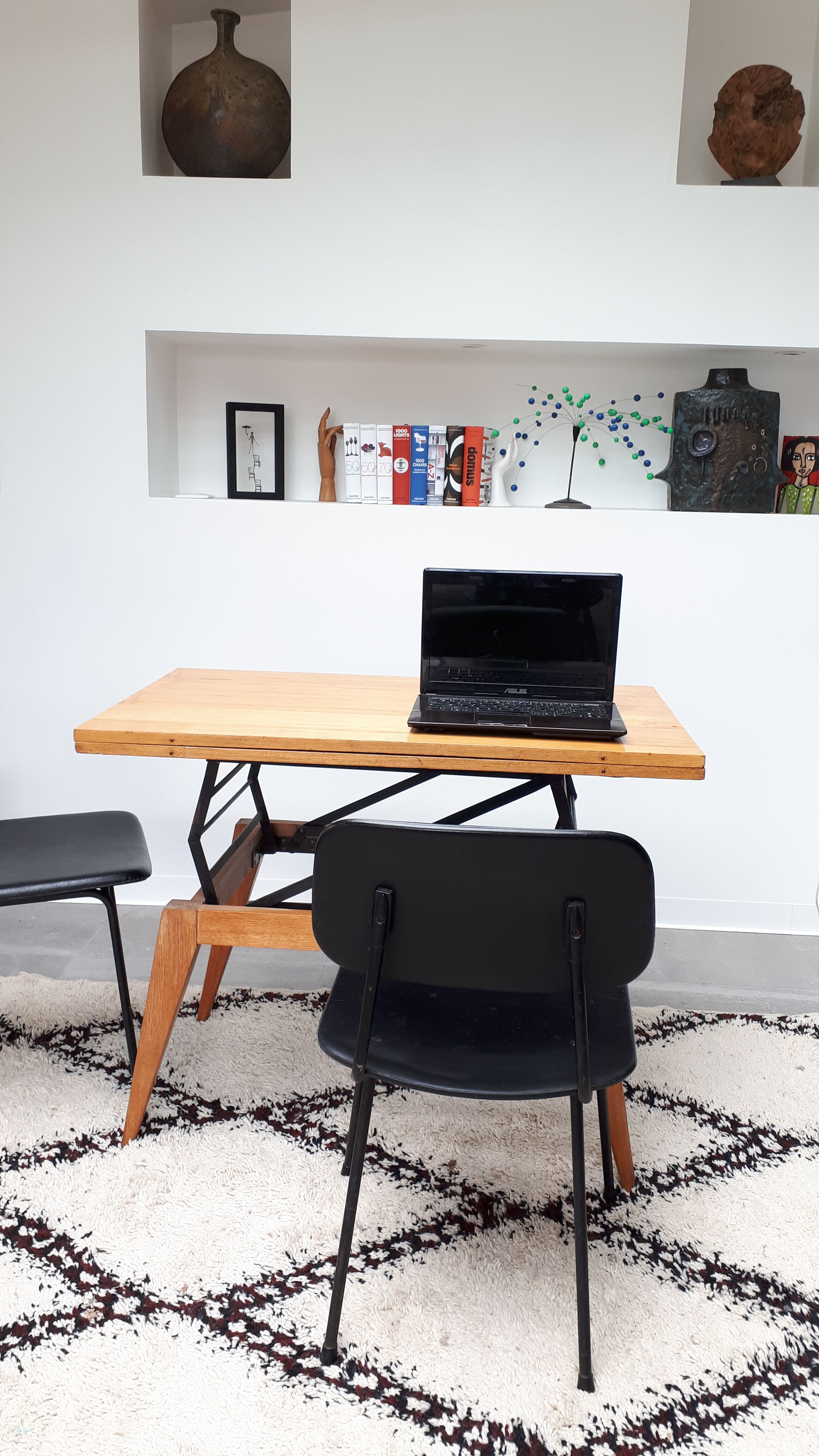 Modular table model junior revelation by Albert Ducrot