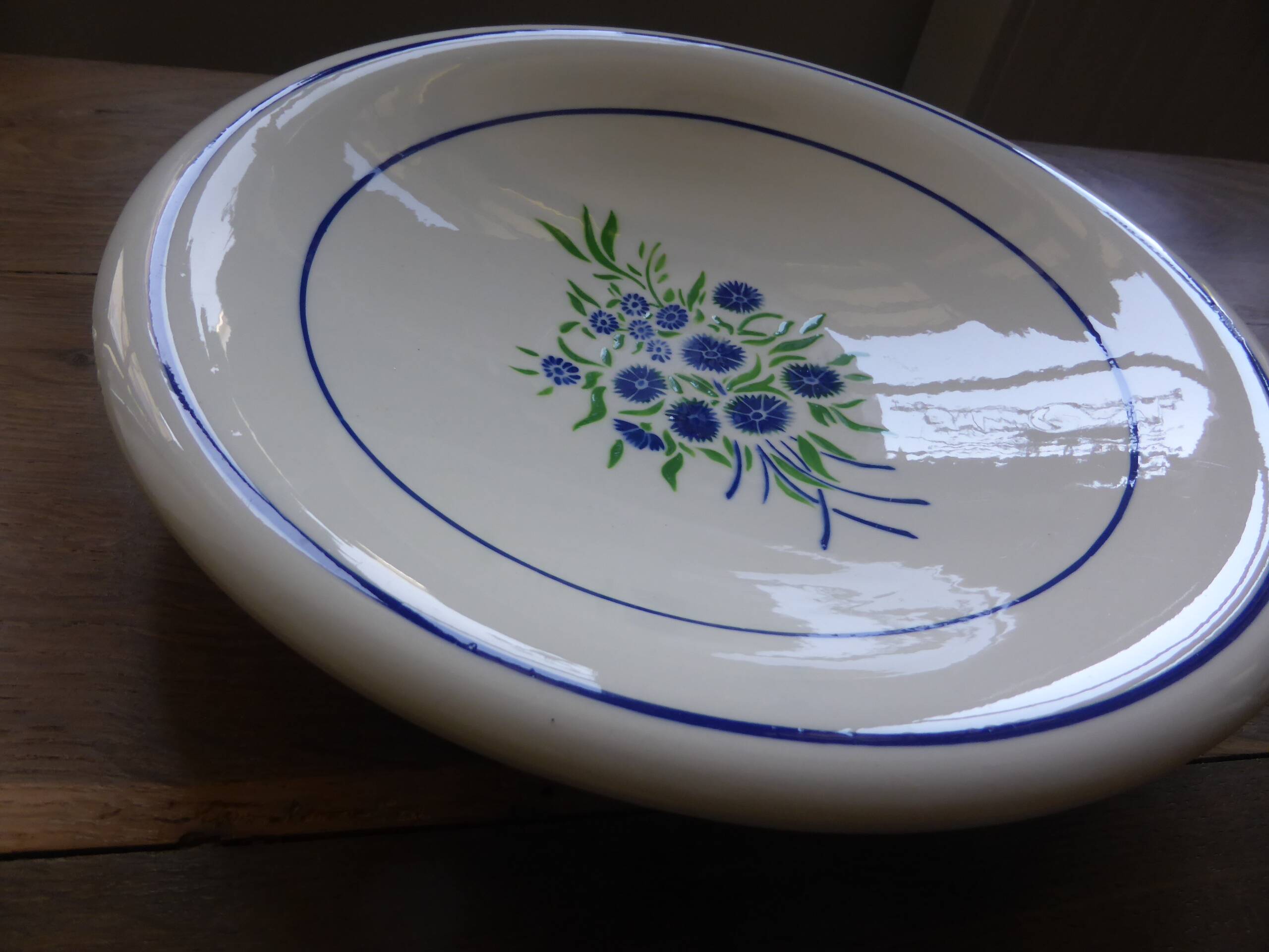 Round cap serving dish Badonviller Francine 200852