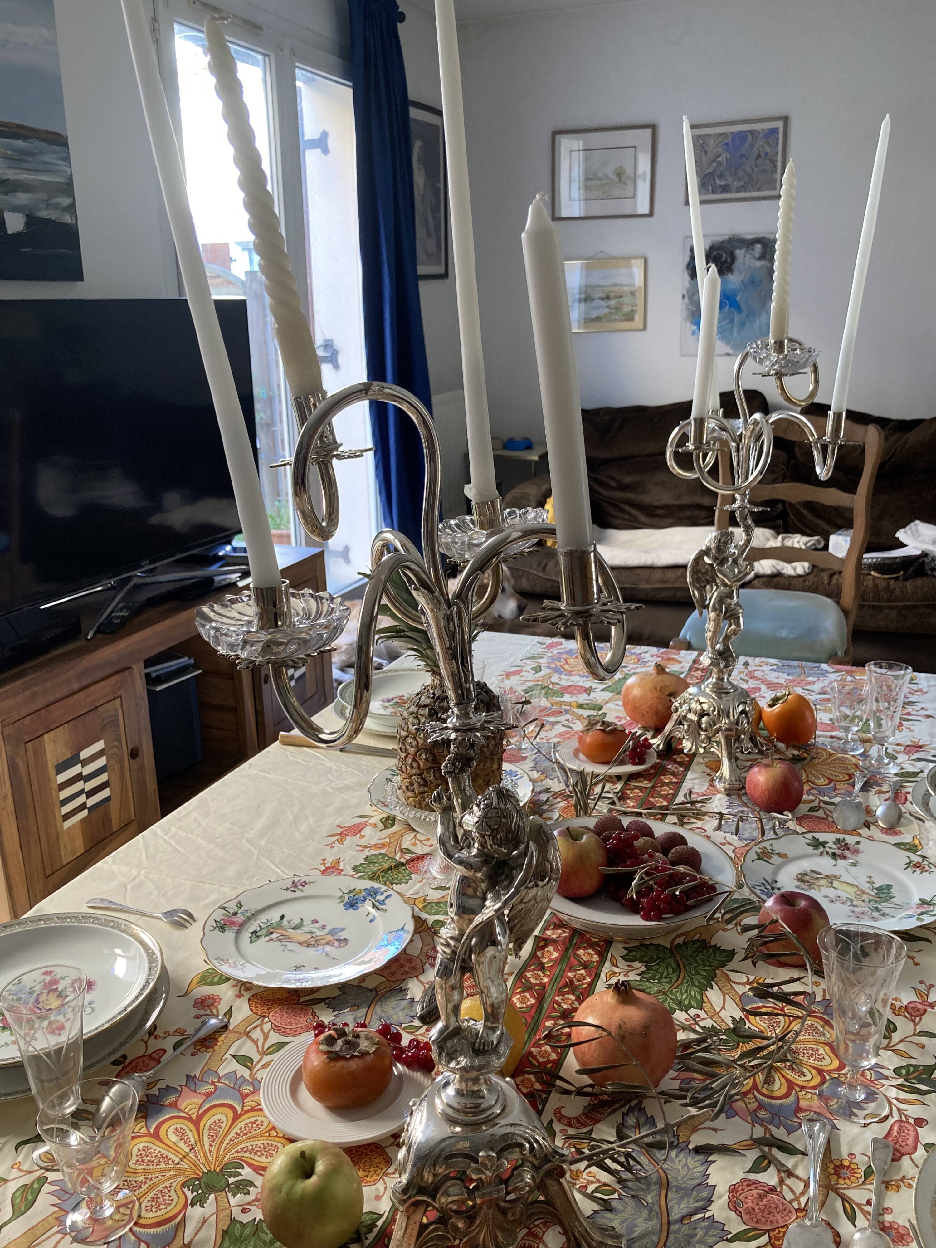 Putti candelabra 4 candles louis xvi style design pieces late 20th century. signed