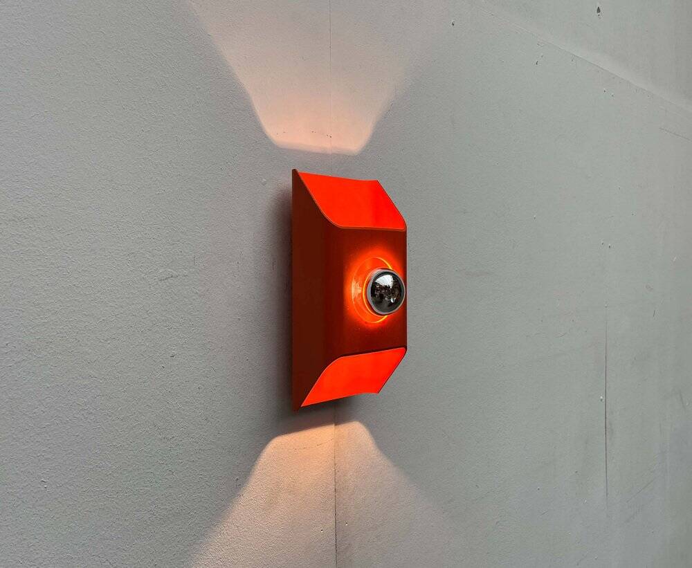 German wall lamp in mid-century space style by Klaus Hempel for Kaiser Leuchten, 1960s.