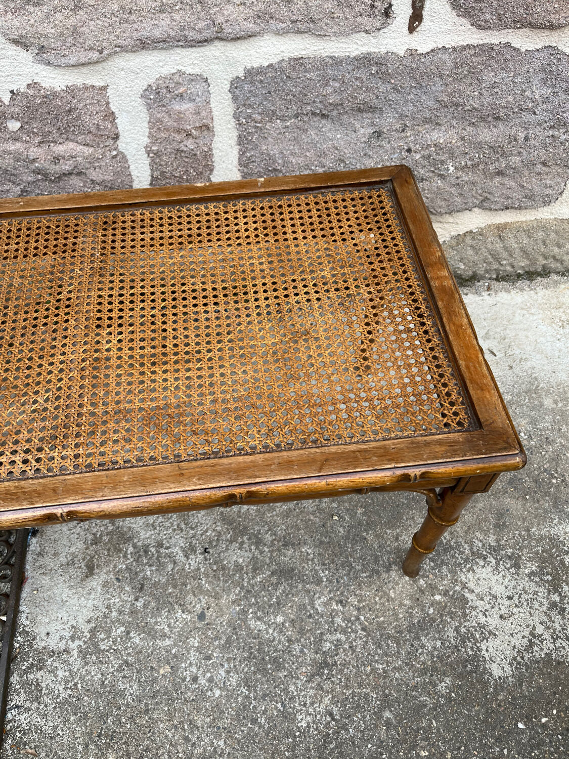 Canning coffee table